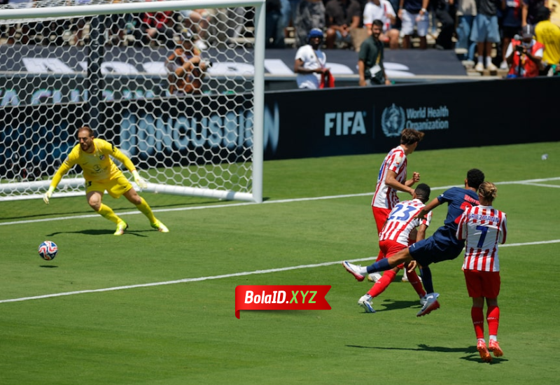Senny Mayulu mencetak 1 gol saat PSG kalahkan Atletico Madrid di Piala dunia antar klub 2025