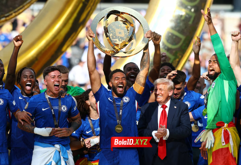 Chelsea sukse menjadi klub inggris pertama yang menjuarai kompetisi pilala dunia antar klub dengan format 32 tim