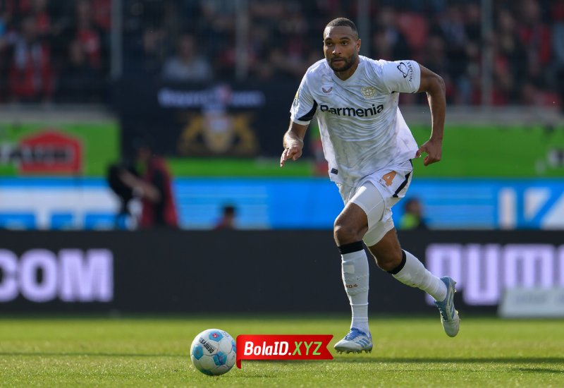 Jonathan Tah milik Bayern Leverkusen masuk dalam radar bidikan Barcelona
