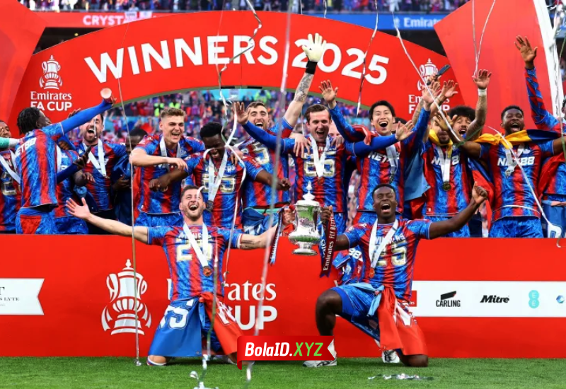 Crystal Palace sukses melaju ke Liga Europa musim 2025/26 usai menjadi juara FA cup 2025.